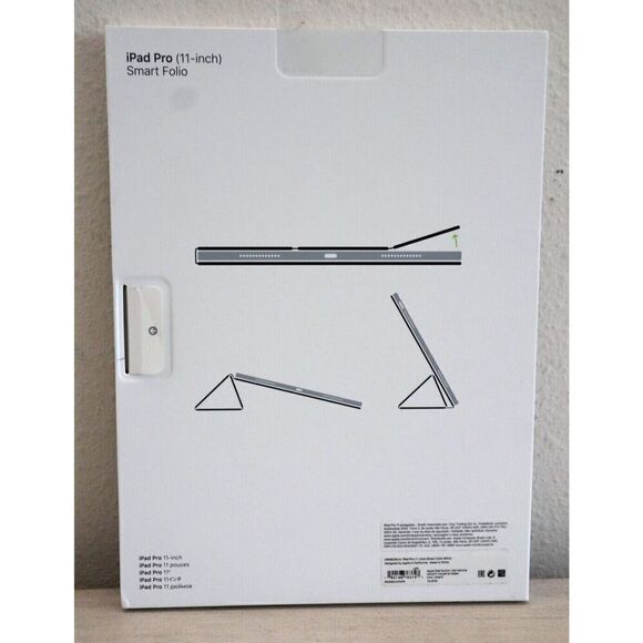 Apple MRX82ZM/A - Smart Folio White 11" iPad Pro Protective Case - Picture 2 of 6